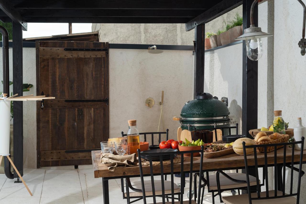 Blacksmith'S House - Rental House With Heated Pool Posedarje Εξωτερικό φωτογραφία