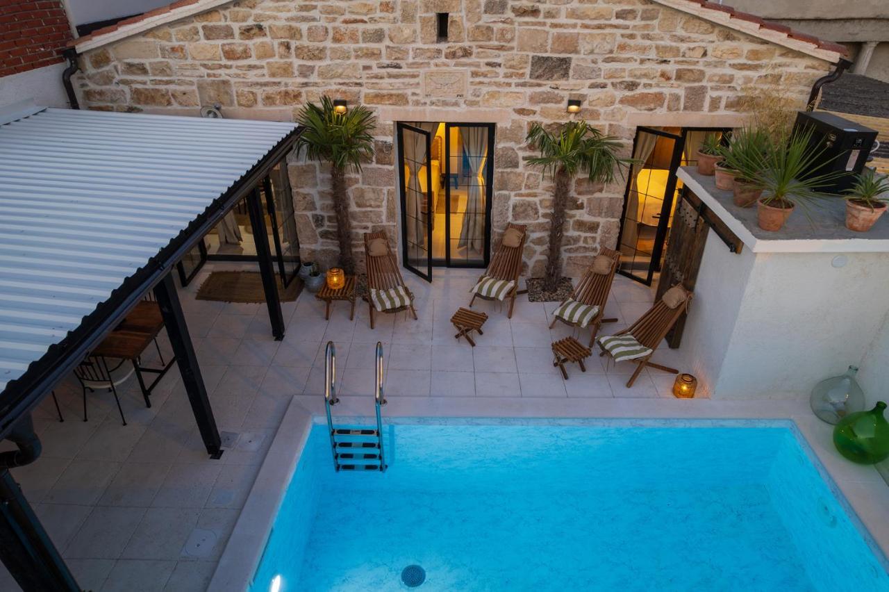 Blacksmith'S House - Rental House With Heated Pool Posedarje Εξωτερικό φωτογραφία