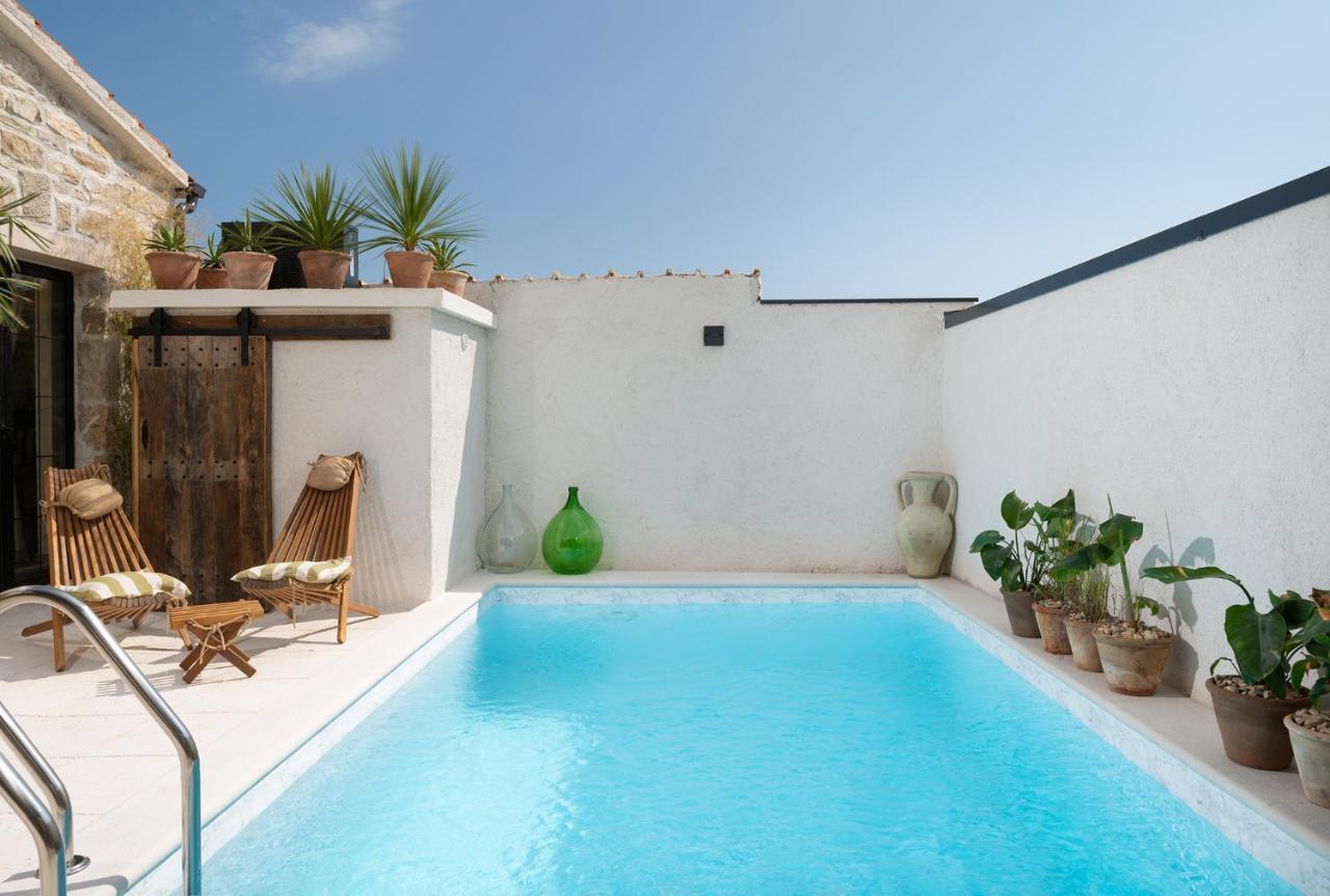 Blacksmith'S House - Rental House With Heated Pool Posedarje Εξωτερικό φωτογραφία